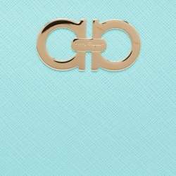 مملوكة مسبقًا Salvatore Ferragamo Tiffany Green Leather Gancio Wristlet Clutch