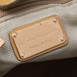 Pre Owned حقيبة هوبو سالفاتوري فيراغامو جلد لامع ونايلون بيج