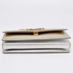 Pre Owned حقيبة كتف سالفاتوري فيراغامو جلد ذهبية / فضية ميتالك فيونكة فارا 