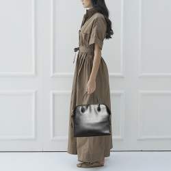 Pre Owned حقيبة ساتشل سالفاتوري فيراغامو غانتشيني جلد أسود