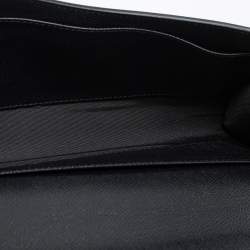 مملوكة مسبقًا حقيبة كلتش سالفاتوري فيراغامو غانسيو جلد أسود بكبسون بقلاب