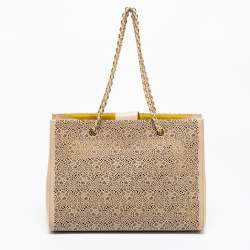 مملوكة مسبقًا Salvatore Ferragamo Beige Laser Cut Leather Chain Tote