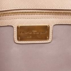 Pre Owned Salvatore Ferragamo Beige Leather Medium Ginny Shoulder Bag