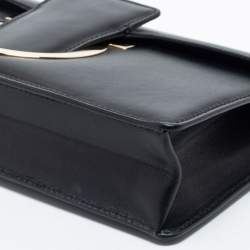 Pre Owned Salvatore Ferragamo Black Leather Thalia Chain Clutch