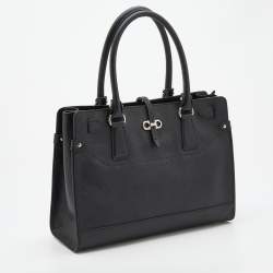 مملوكة مسبقًا Salvatore Ferragamo Black Saffiano Leather Small Briana Tote