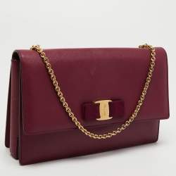 Pre Owned Salvatore Ferragamo Purple Leather Vara Bow Chain Shoulder Bag