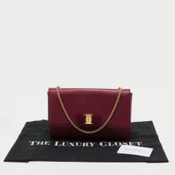 Pre Owned Salvatore Ferragamo Purple Leather Vara Bow Chain Shoulder Bag