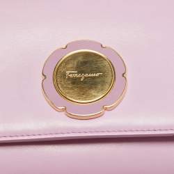 Pre Owned Salvatore Ferragamo Light Pink Leather Floral Flap Chain Shoulder Bag