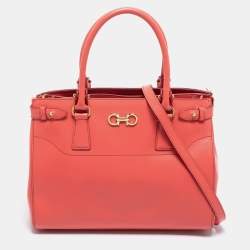 Pre Owned Salvatore Ferragamo Pink Leather Medium Batik Tote