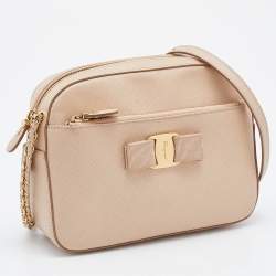مملوكة مسبقًا Salvatore Ferragamo Beige Saffiano Leather Vara Bow Shoulder Bag