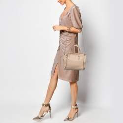 Pre Owned Salvatore Ferragamo Beige Leather Amy Tote