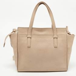 Pre Owned Salvatore Ferragamo Beige Leather Amy Tote