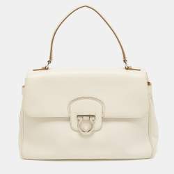 Pre Owned Salvatore Ferragamo White Leather Gancini Flap Bag
