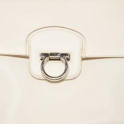 Pre Owned Salvatore Ferragamo White Leather Gancini Flap Bag