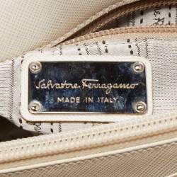 Pre Owned Salvatore Ferragamo White Leather Gancini Flap Bag
