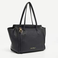 Pre Owned Salvatore Ferragamo Black Leather Medium Amy Tote