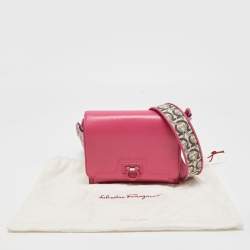 Pre Owned Salvatore Ferragamo Pink/Beige Leather Trifolio Crossbody Bag