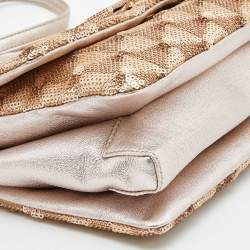 مملوكة مسبقًا Salvatore Ferragamo Gold Sequin and Leather Vara Bow Shoulder Bag