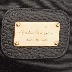 Pre Owned Salvatore Ferragamo Black Leather Gancini Zip Tote