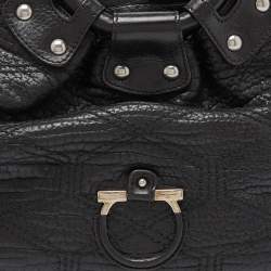Pre Owned Salvatore Ferragamo Black Leather Shoulder Bag
