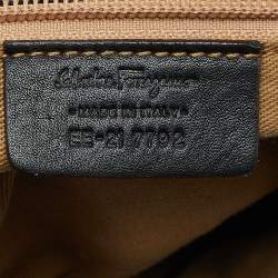 Pre Owned Salvatore Ferragamo Black Leather Shoulder Bag