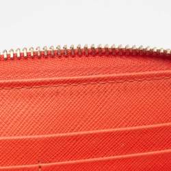 Pre Owned Salvatore Ferragamo Orange Leather Double Gancio Zip Around Wallet