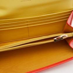 Pre Owned Salvatore Ferragamo Orange Gancio Leather Continental Wallet
