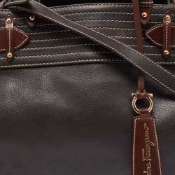 مملوكة مسبقًا Salvatore Ferragamo Choco Brown Leather Tote