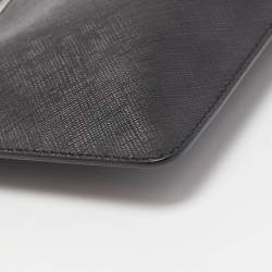 Pre Owned Salvatore Ferragamo Black Leather Gancio Wristlet Zip Pouch
