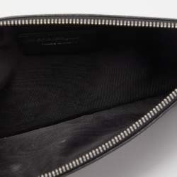 Pre Owned Salvatore Ferragamo Black Leather Gancio Wristlet Zip Pouch