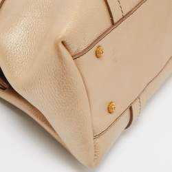 Pre Owned Salvatore Ferragamo Gold Leather Satchel