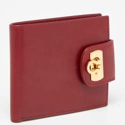 Pre Owned Salvatore Ferragamo Burgundy Leather Gancini Flap Compact Wallet