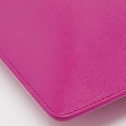 Pre Owned Salvatore Ferragamo Pink Leather Gancini Embossed Wristlet Zip Pouch
