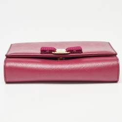 Pre Owned حقيبة كتف سالفاتوري فيراغامو بفيونكة جلد ذهبي/فضي بسلسلة