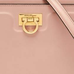 Pre Owned Salvatore Ferragamo Pink Leather Trifolio Crossbody Bag