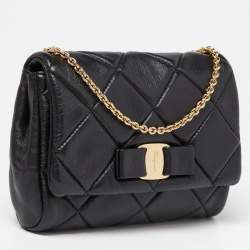 Pre Owned Salvatore Ferragamo Black Quilted Leather Miss Vara Shoulder Bag