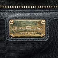 Pre Owned Salvatore Ferragamo Black Leather Vara Bow Chain Shoulder Bag