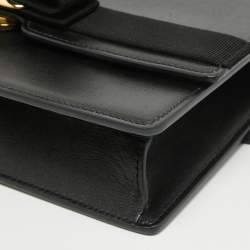Pre Owned Salvatore Ferragamo Black Leather Vara Bow Shoulder Bag