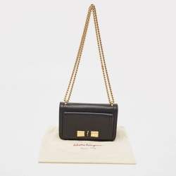 Pre Owned Salvatore Ferragamo Black Leather Small Ginevra Shoulder Bag