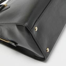 Pre Owned Salvatore Ferragamo Black Leather Today Tote