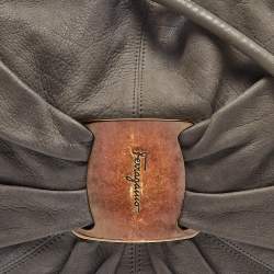 Pre Owned Salvatore Ferragamo Grey Leather Miss Vara Hobo
