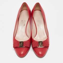 Salvatore Ferragamo Red Leather Vara Bow Pumps Size 37.5