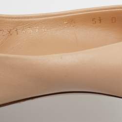 Salvatore Ferragamo Beige Leather Bow Pumps Size 36