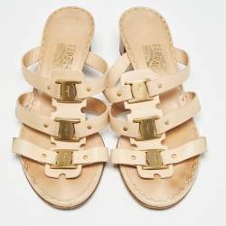 Pre Owned Salvatore Ferragamo Cream Leather Buckle Detail Strappy Sandals Size 41