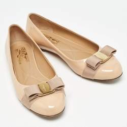 Pre Owned Salvatore Ferragamo Beige Patent Leather Varina  Ballet Flats Size 37.5