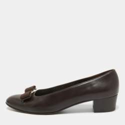 Salvatore Ferragamo Brown Leather Vara Bow Block Heel Pumps Size 38.5