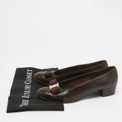 Salvatore Ferragamo Brown Leather Vara Bow Block Heel Pumps Size 38.5