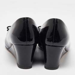 Pre Owned Salvatore Ferragamo Black Patent Leather Flo Vara Wedge Pumps Size 35