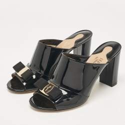 Salvatore Ferragamo Black Patent Leather Vara Bow Slide Sandals Size 40