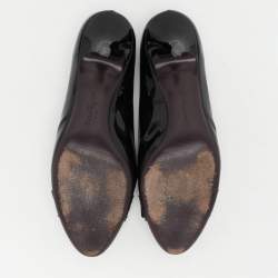 مملوكة مسبقًا Salvatore Ferragamo Black Patent Leather Carla Bow Pumps Size 38